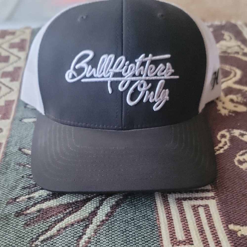 Hooey Black and White Mesh Cap